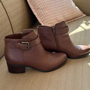 Naturalizer Brown Leather Ankle Booties